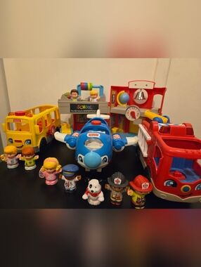 Little People Playsets - School - Bus - Firetruck - Airplane